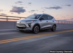 The-Chevrolet-Bolt-EUV-Alternatives-to-the-Toyota-Prius