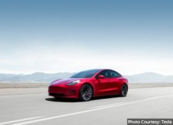 The-Tesla-Model-3-Alternatives-to-the-Toyota-Prius