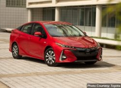 Toyota-Prius-Prime-Plug-In-Hybrid-Electric-Vehicle-Alternatives-to-the-Chevy-Bolt-and-Bolt-EUV