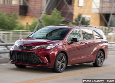 Toyota-Sienna-Best-Minivans-for-Those-with-Disabilities